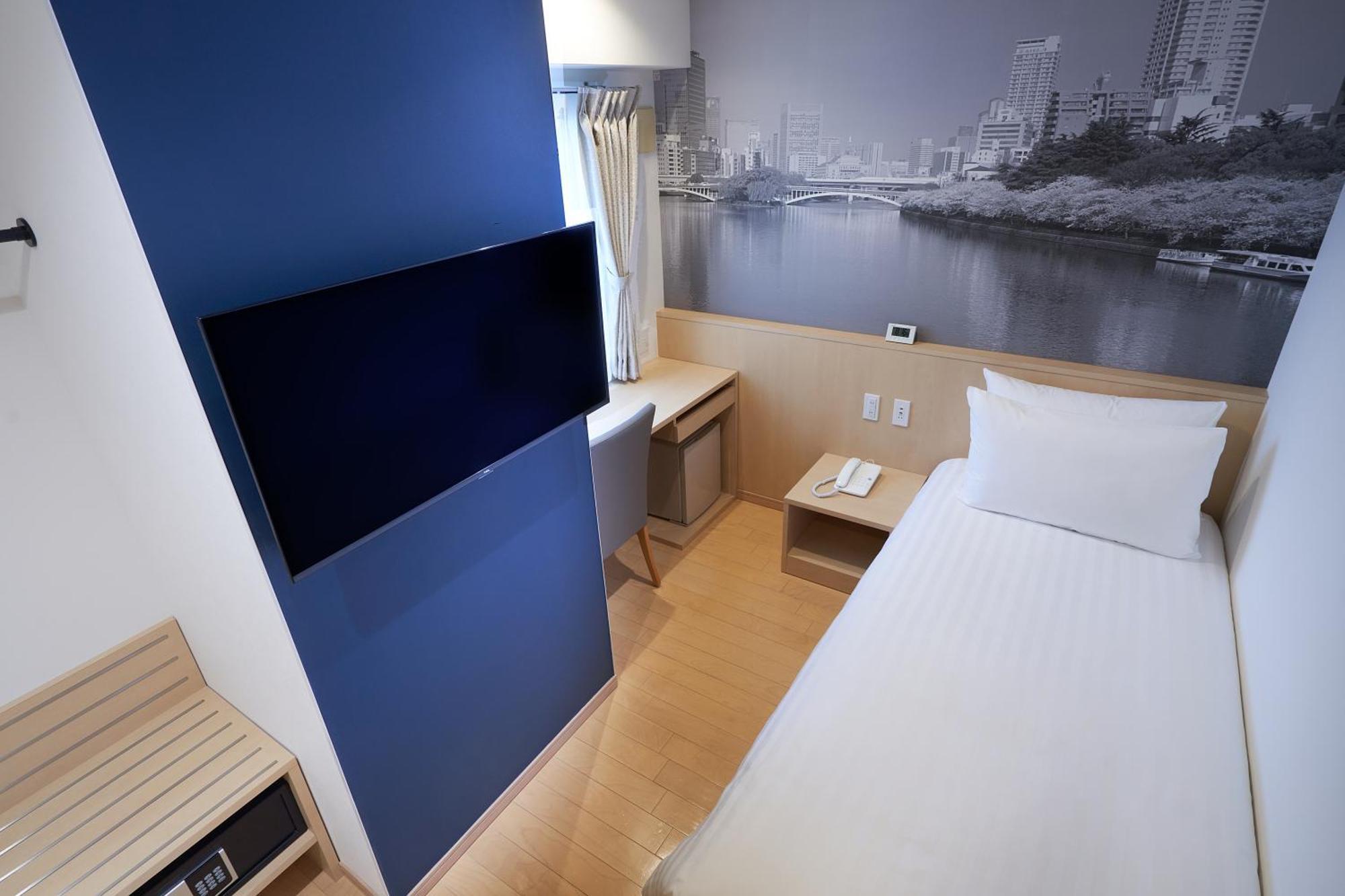 Travelodge Honmachi Osaka Esterno foto